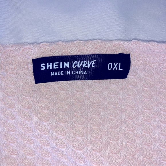 SHEIN Plus Size Long Sleeve Knot Crop Top - Picture 4 of 7